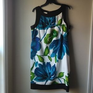 Kim Rogers shift dress with pockets